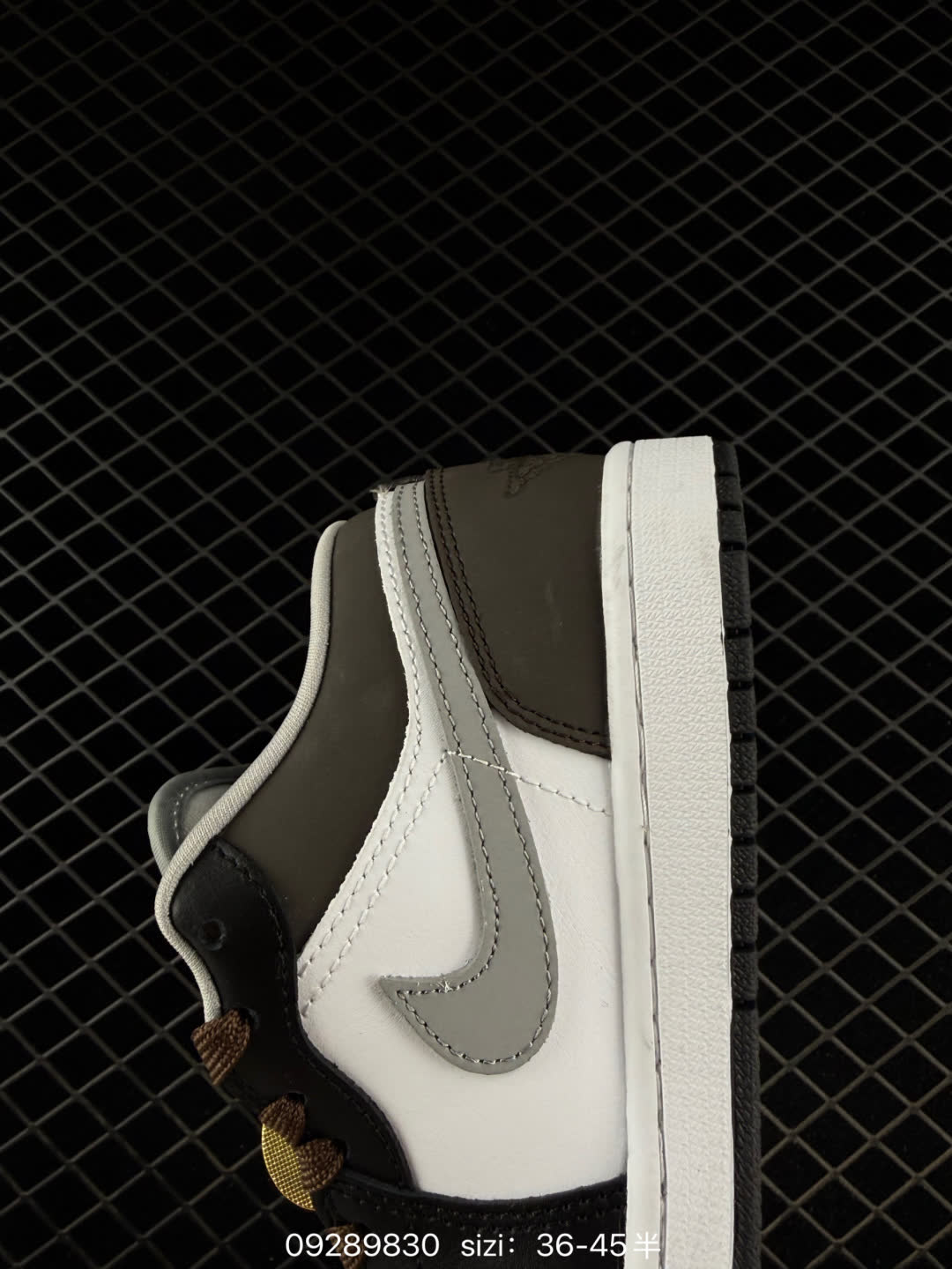 Air Jordan 1 Low AJ1-553558